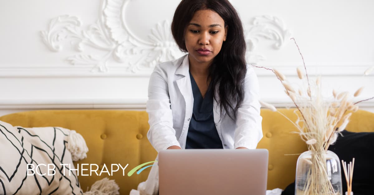 What Are the Benefits of Working With a Portland Therapist Virtually?