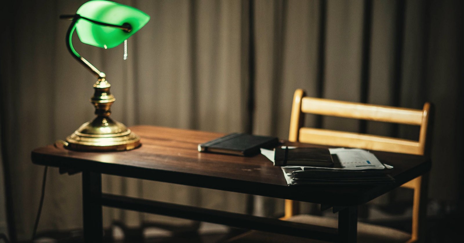 Credentialing a New Clinician in Oregon: What to Start the Day the Offer Is Signed